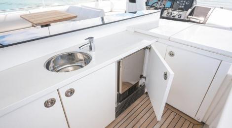 Princess P82 - Thumbnail 36