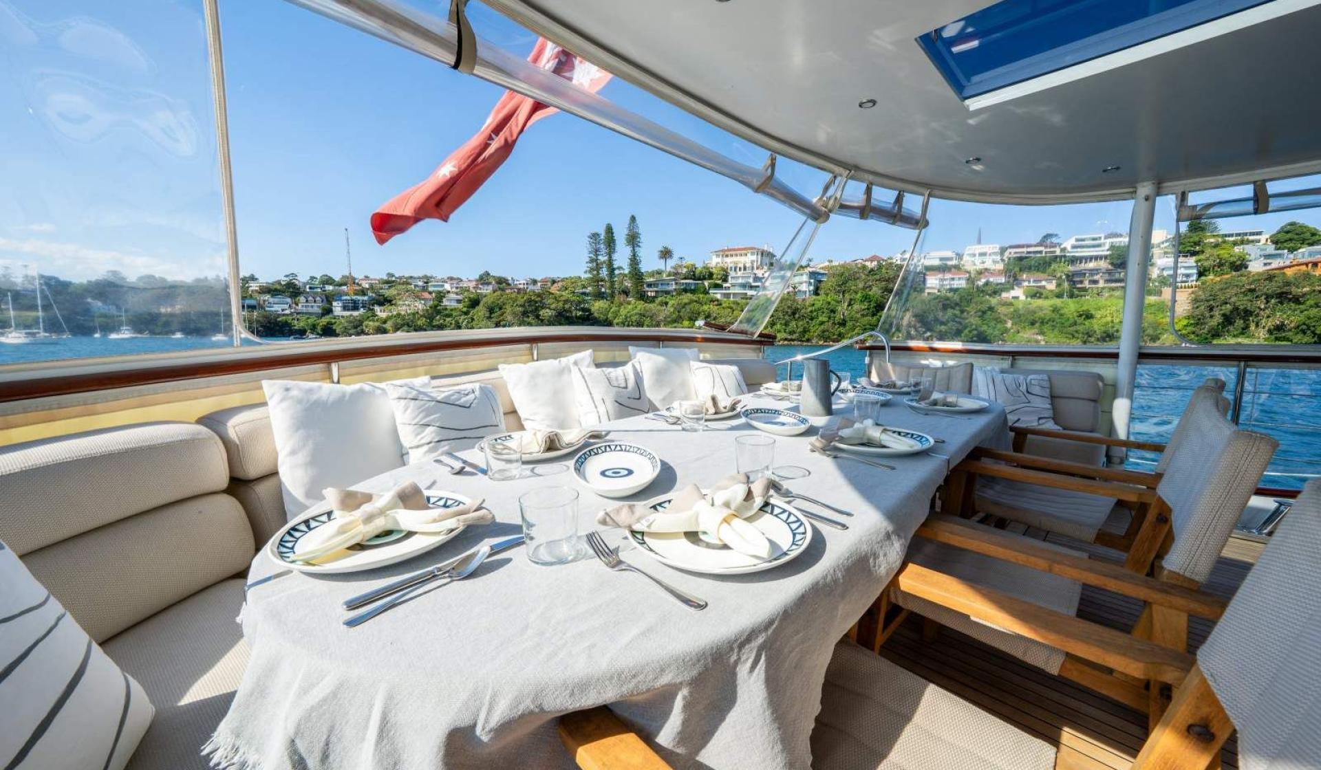 CRN Motor Yacht 95 Hiilani - Photo 15