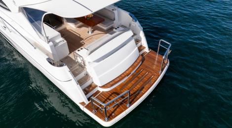 Riviera 5400 Sport Yacht - Thumbnail 49