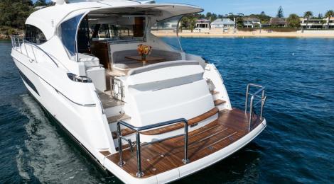 Riviera 5400 Sport Yacht - Thumbnail 49