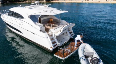 Riviera 5400 Sport Yacht - Thumbnail 49