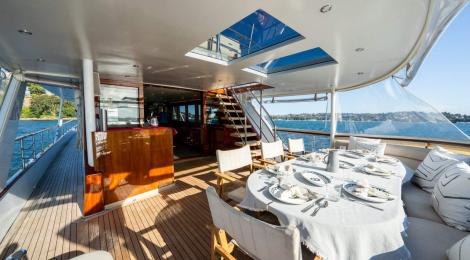 CRN Motor Yacht 95 Hiilani - Thumbnail 27