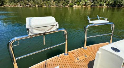 Bella Vita - Riviera 47 Flybridge Convertible 2005 Model - Thumbnail 27