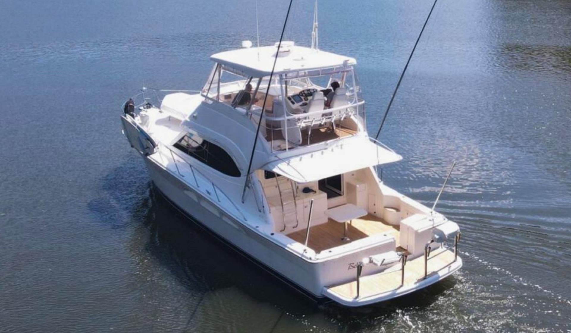 Bella Vita - Riviera 47 Flybridge Convertible 2005 Model - Photo 23