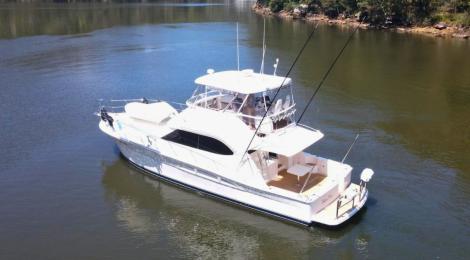 Bella Vita - Riviera 47 Flybridge Convertible 2005 Model - Thumbnail 27
