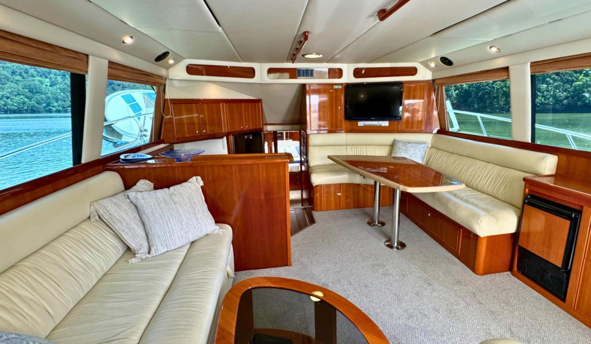 Bella Vita - Riviera 47 Flybridge Convertible 2005 Model - Photo 26