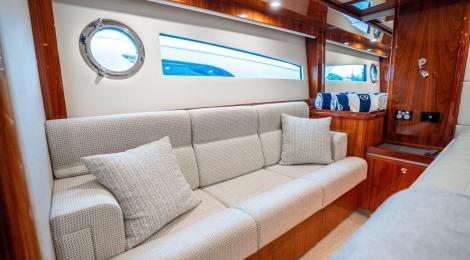 Riviera 5400 Sport Yacht - Thumbnail 49