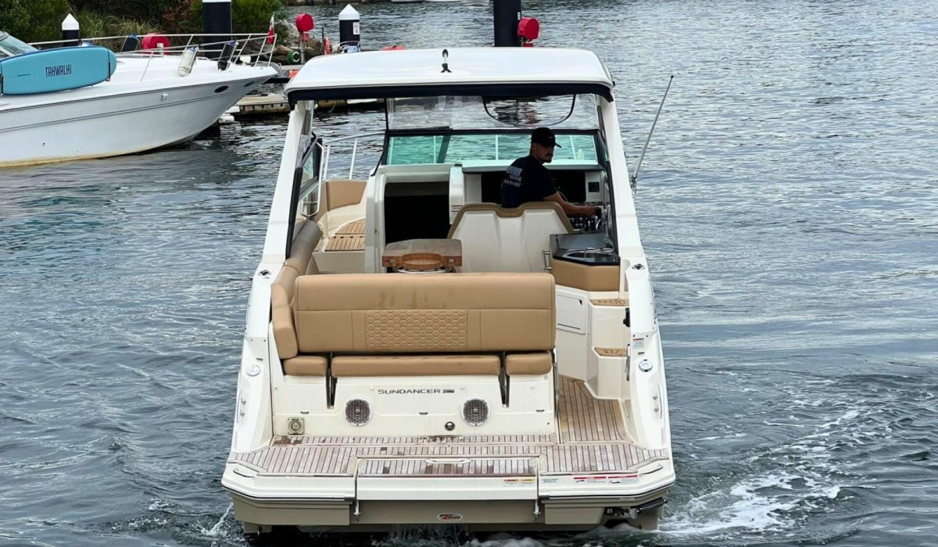 Sea Ray 290 Sundancer - Photo 10