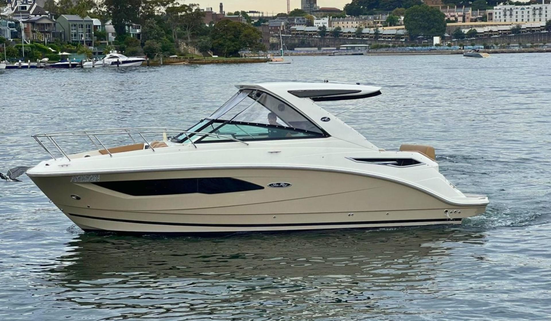 Sea Ray 290 Sundancer - Photo 12