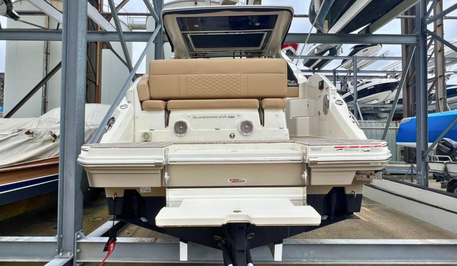 Sea Ray 290 Sundancer - Photo 13