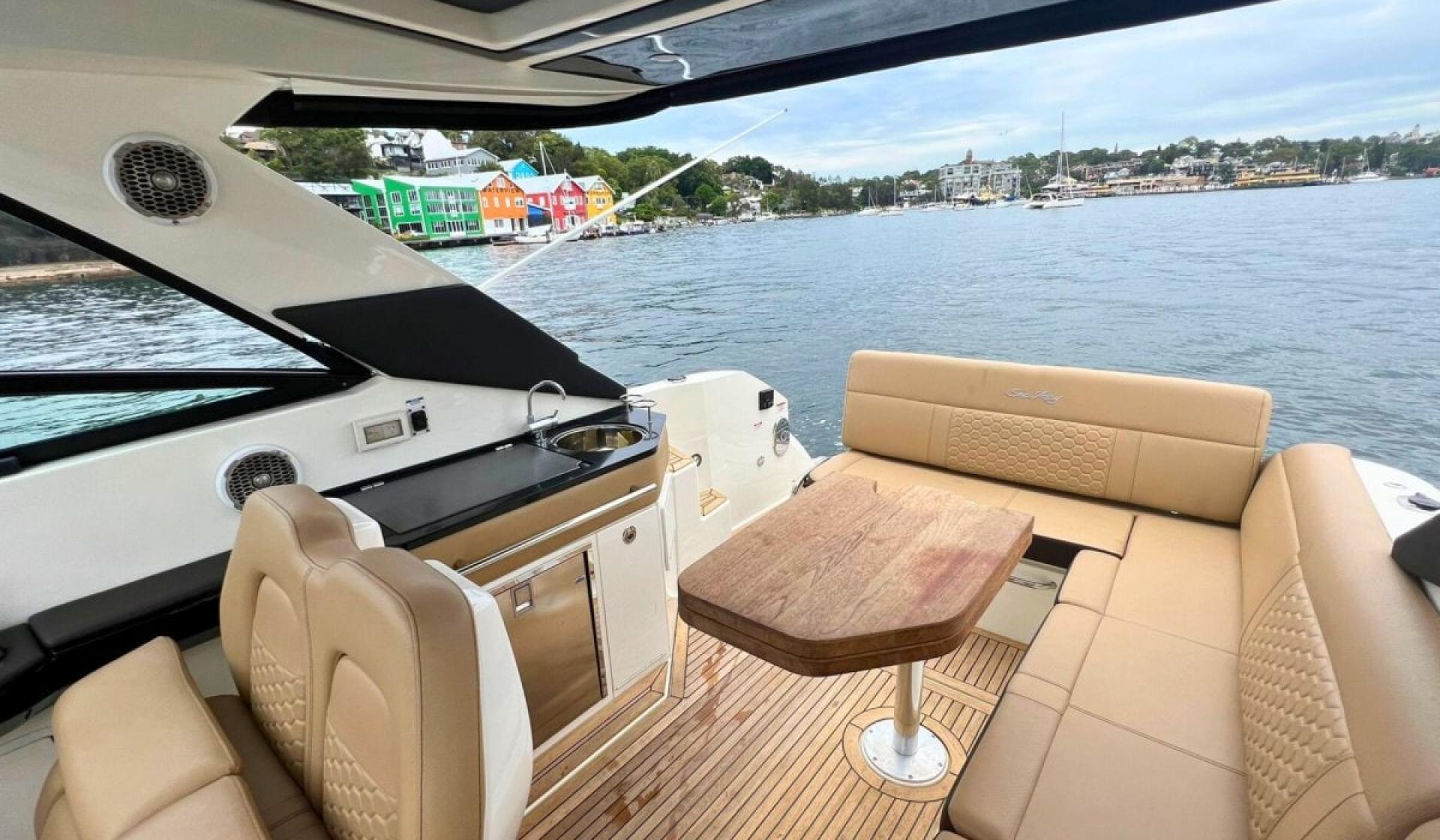 Sea Ray 290 Sundancer - Photo 15