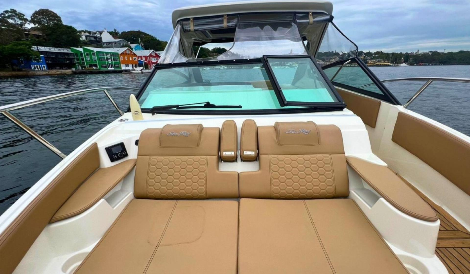 Sea Ray 290 Sundancer - Photo 9