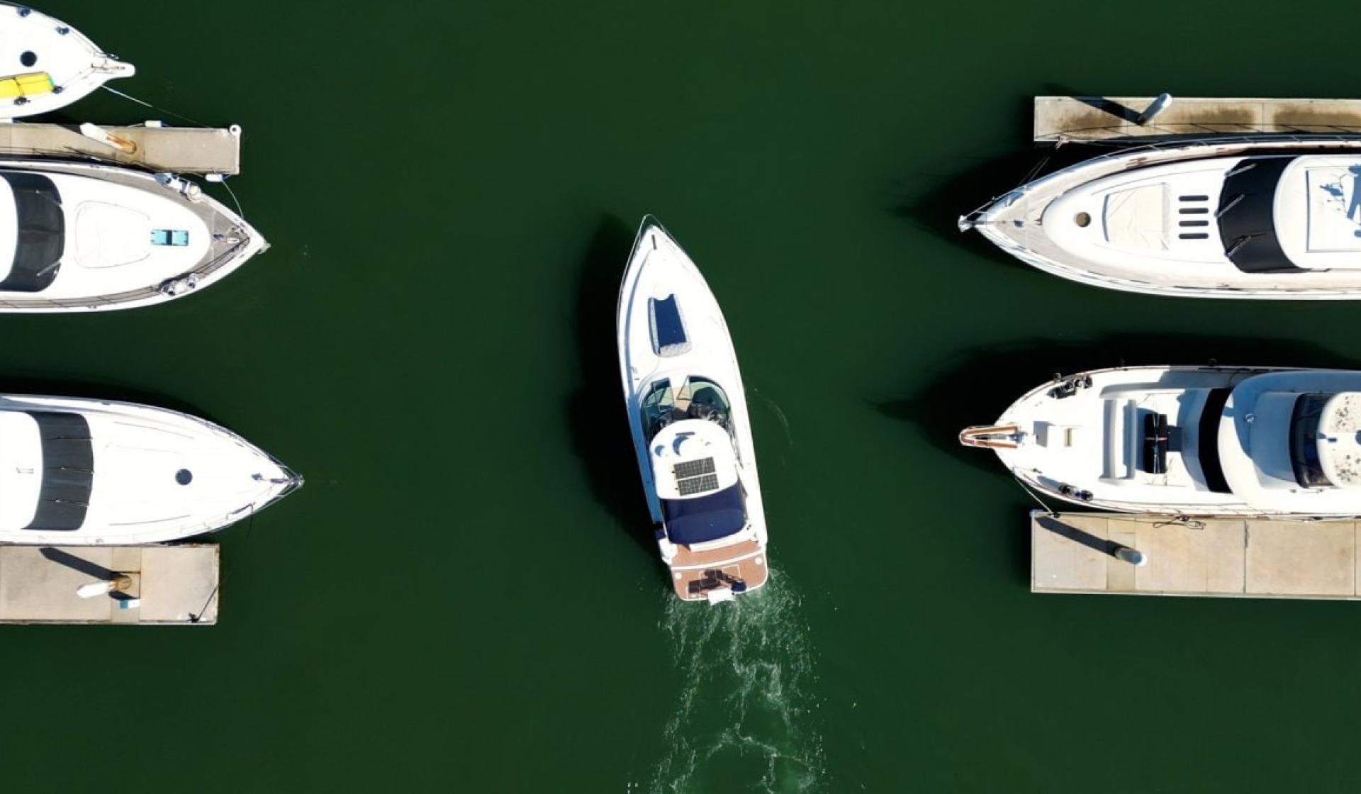 Four Winns Vista 378 AVAILABLE NOW - Photo 15