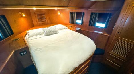 Serenity - Trader 535 Sunliner - Thumbnail 17