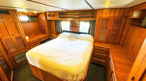 Serenity - Trader 535 Sunliner - Thumbnail 17