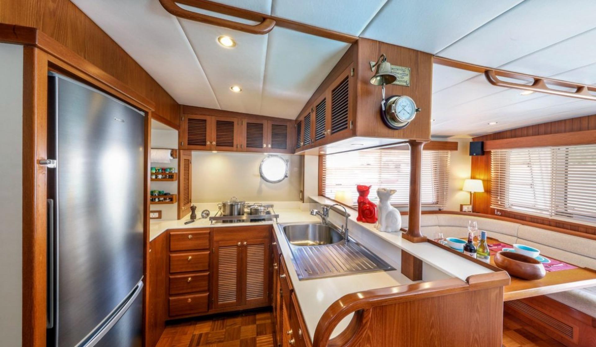 MY Lindavia - Kadey Krogen 44 - Photo 2