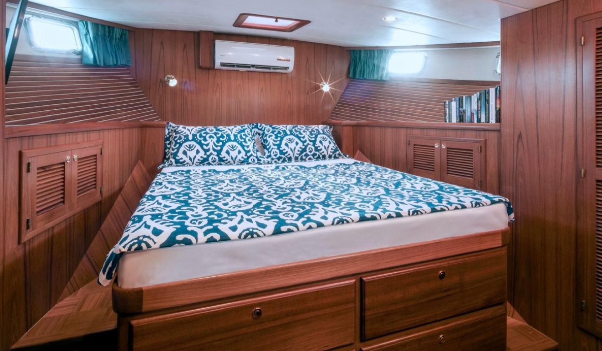 MY Lindavia - Kadey Krogen 44 - Photo 3