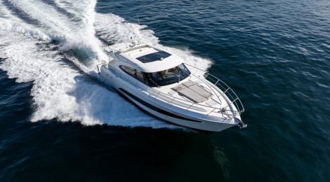 Riviera 5400 Sport Yacht - Thumbnail 49