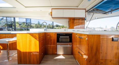 Riviera 5400 Sport Yacht - Thumbnail 49