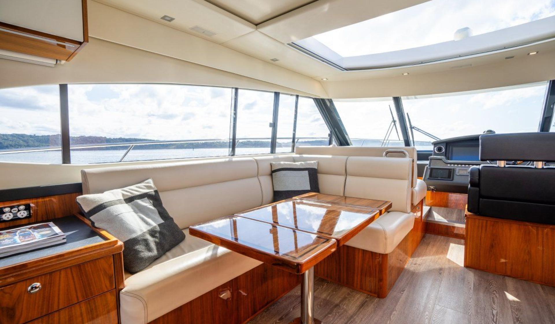 Riviera 5400 Sport Yacht - Photo 40