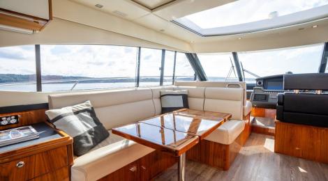 Riviera 5400 Sport Yacht - Thumbnail 49