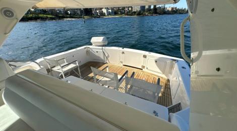 Riviera 4000 Offshore - Thumbnail 14