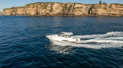 Regal 36 XO 2021 Model - Thumbnail 48