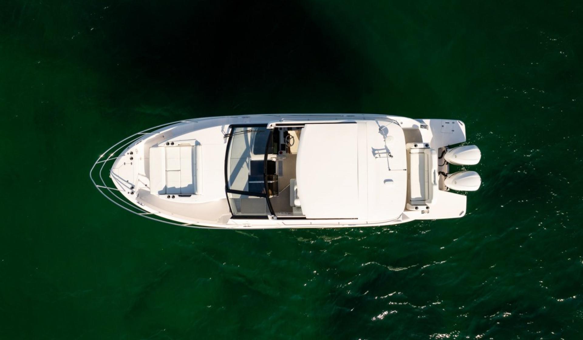 Regal 36 XO 2021 Model - Photo 16