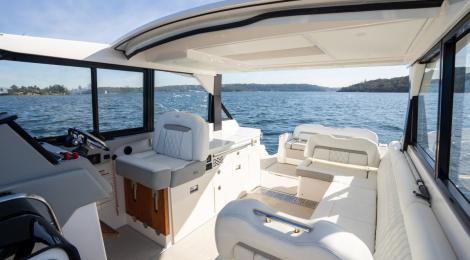 Regal 36 XO 2021 Model - Thumbnail 48