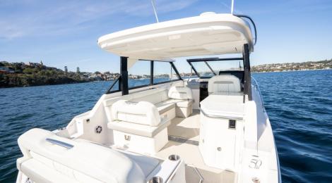 Regal 36 XO 2021 Model - Thumbnail 48