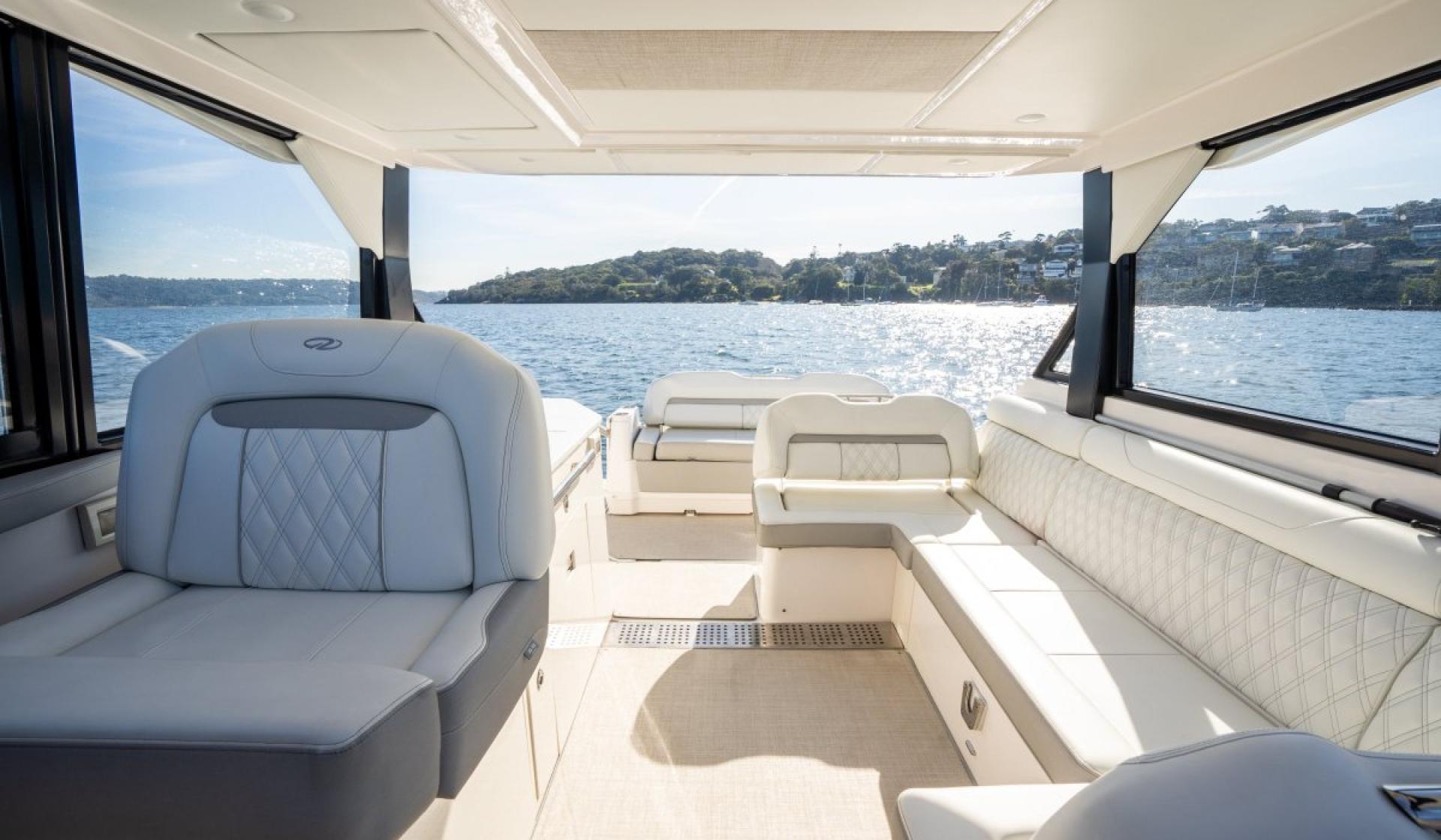 Regal 36 XO 2021 Model - Photo 37