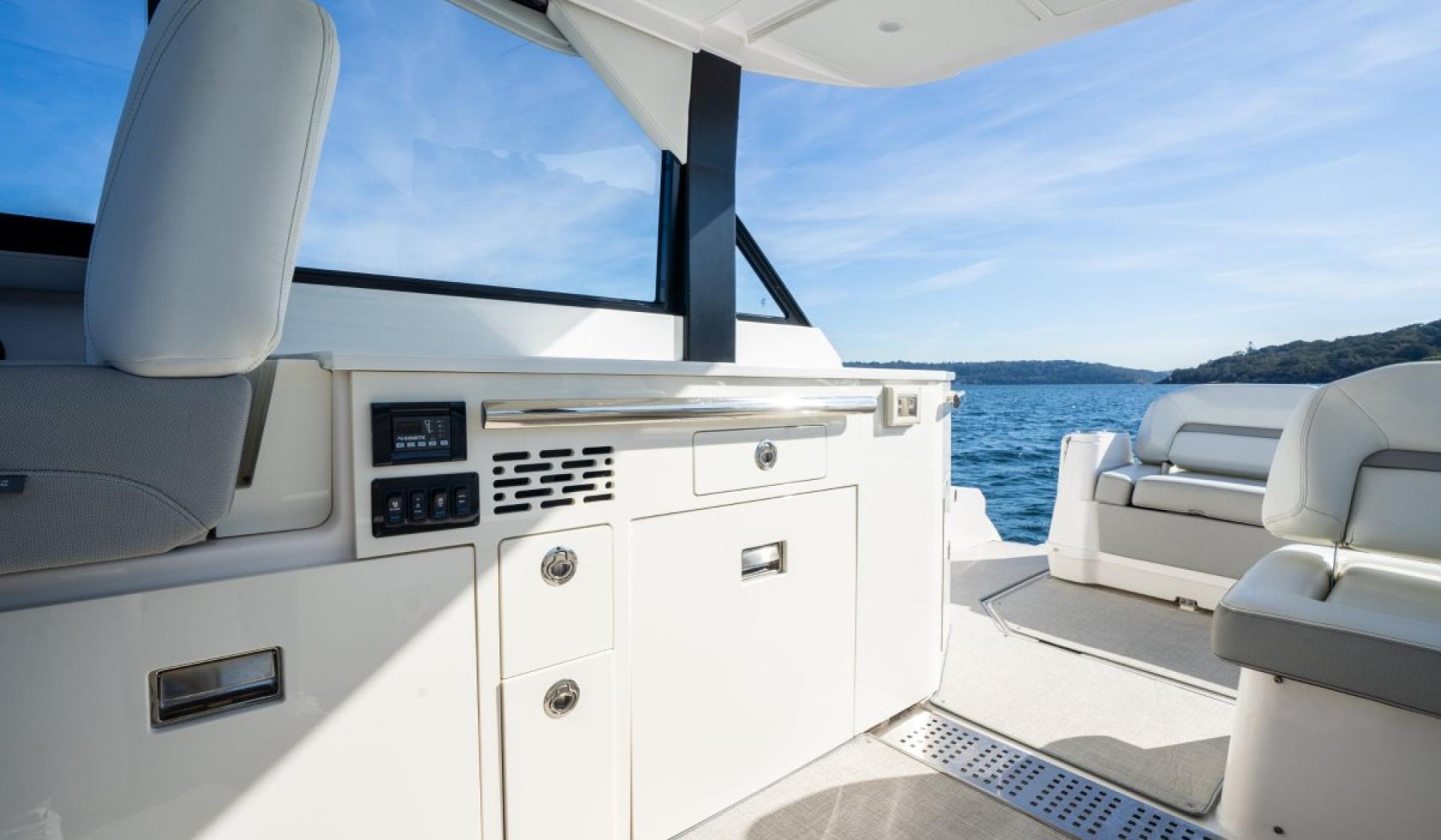 Regal 36 XO 2021 Model - Photo 39