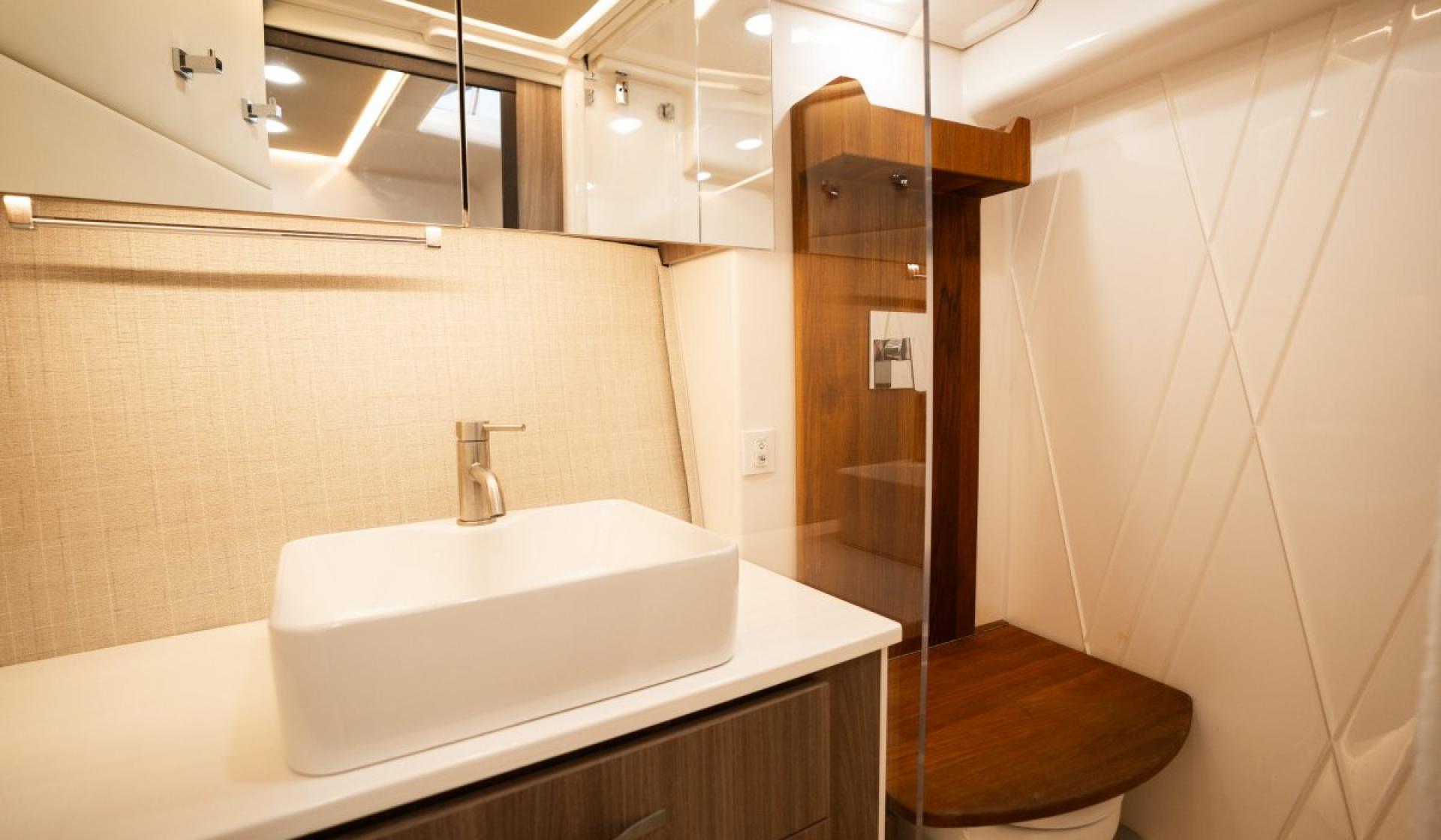 Regal 36 XO 2021 Model - Photo 40