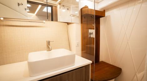 Regal 36 XO 2021 Model - Thumbnail 48