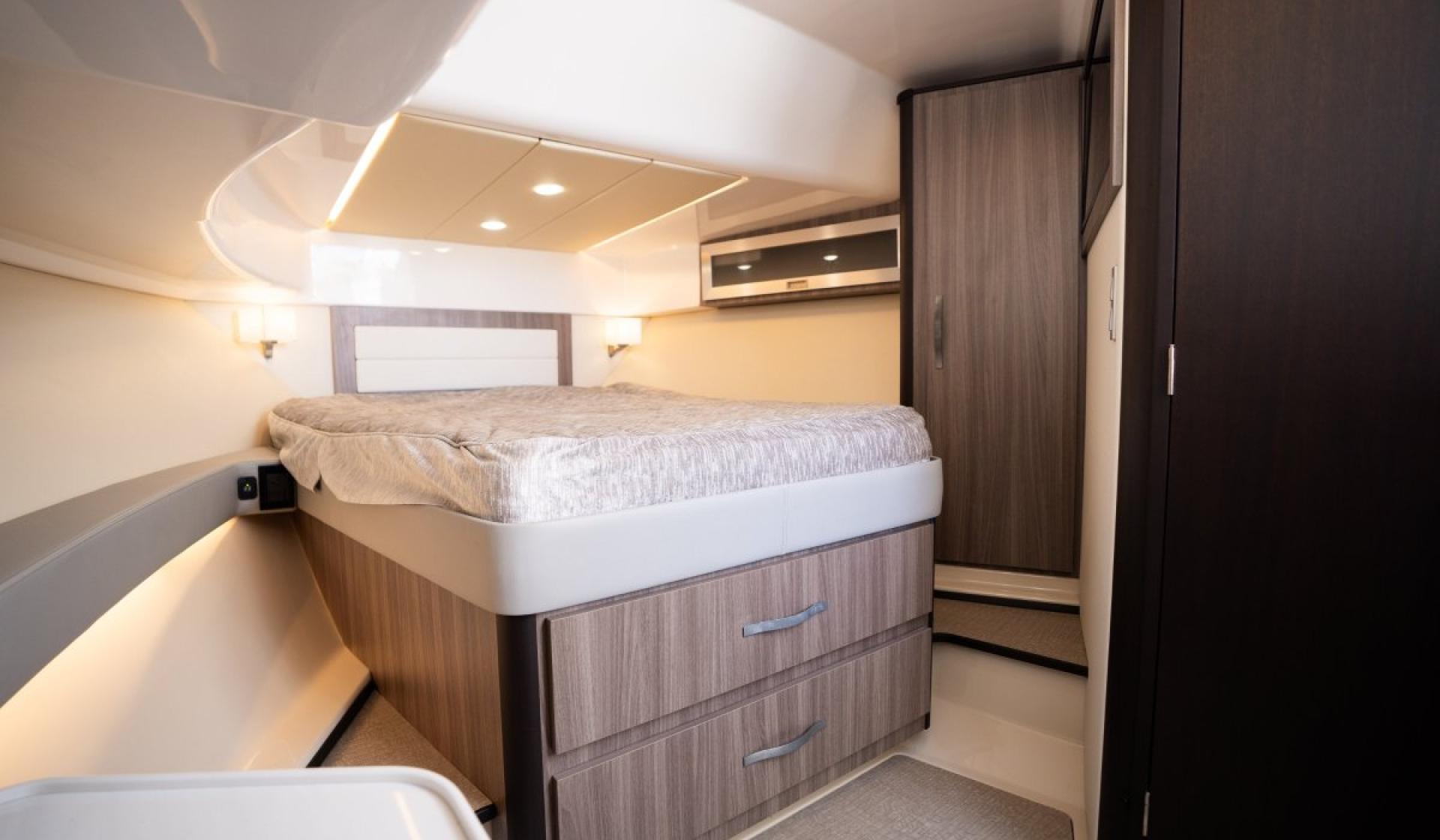 Regal 36 XO 2021 Model - Photo 44