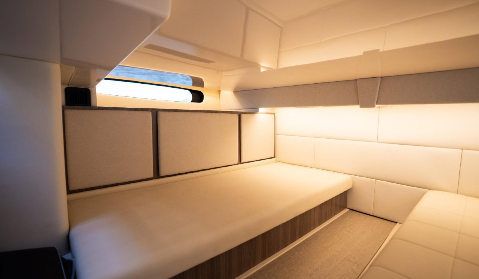 Regal 36 XO 2021 Model - Photo 45