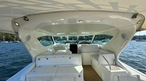 Riviera 4000 Offshore - Thumbnail 14