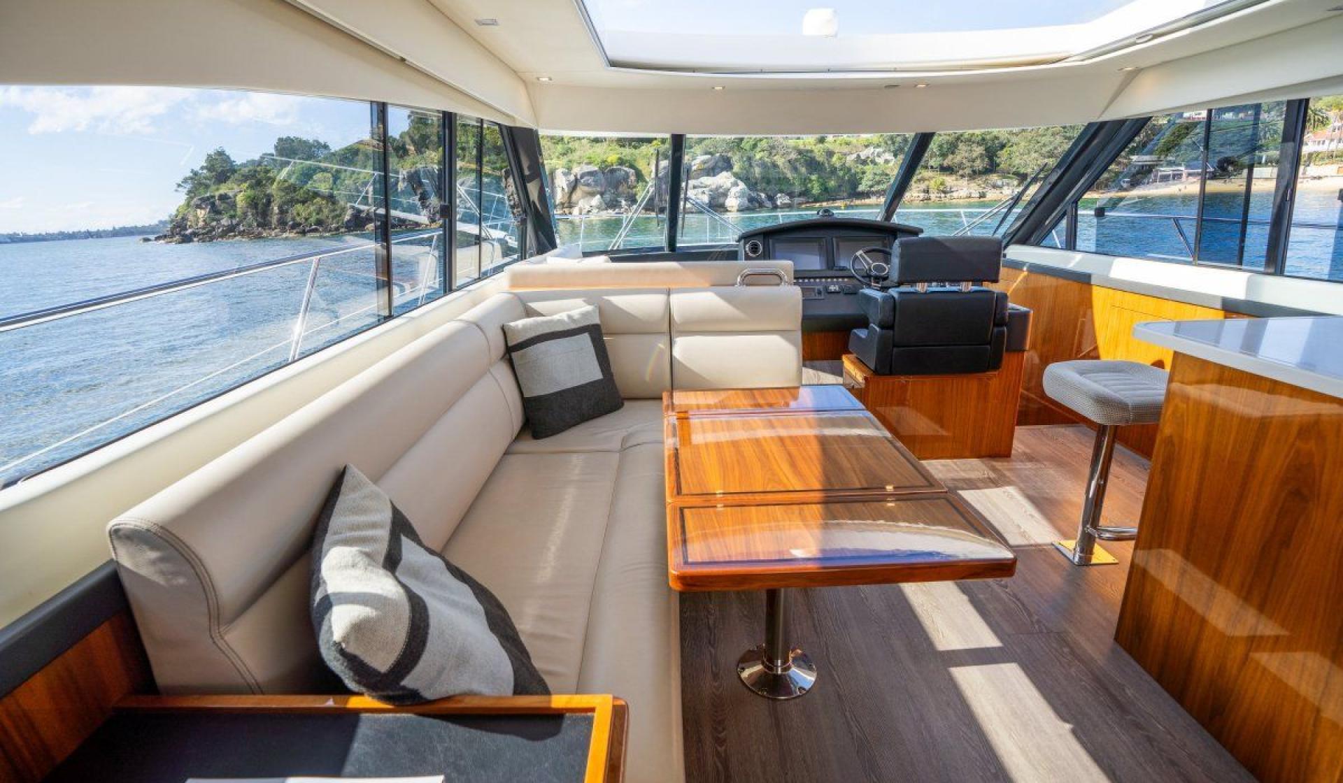 Riviera 5400 Sport Yacht - Photo 46