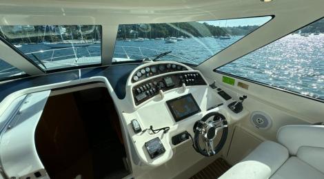 Riviera 4000 Offshore - Thumbnail 14