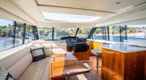Riviera 5400 Sport Yacht - Thumbnail 49
