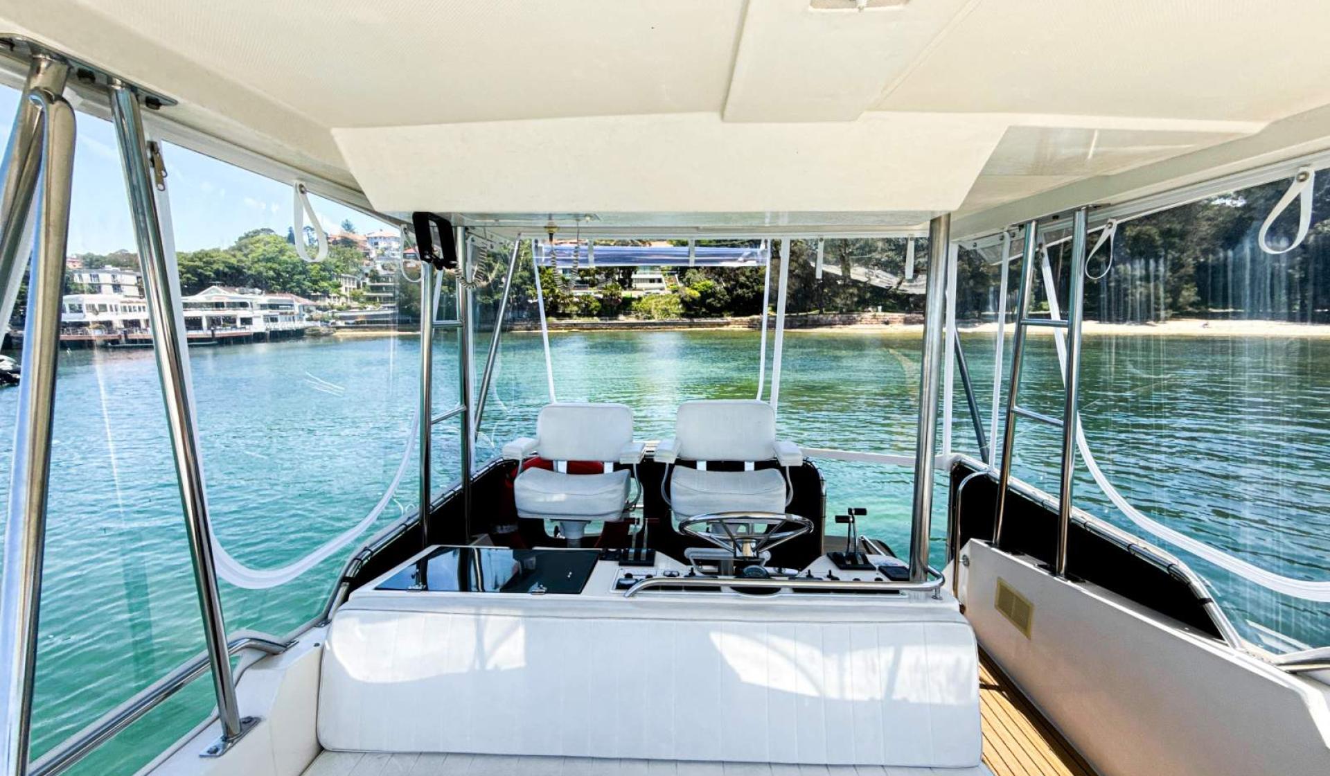 Riviera 36 Flybridge 1996 Model - Photo 29