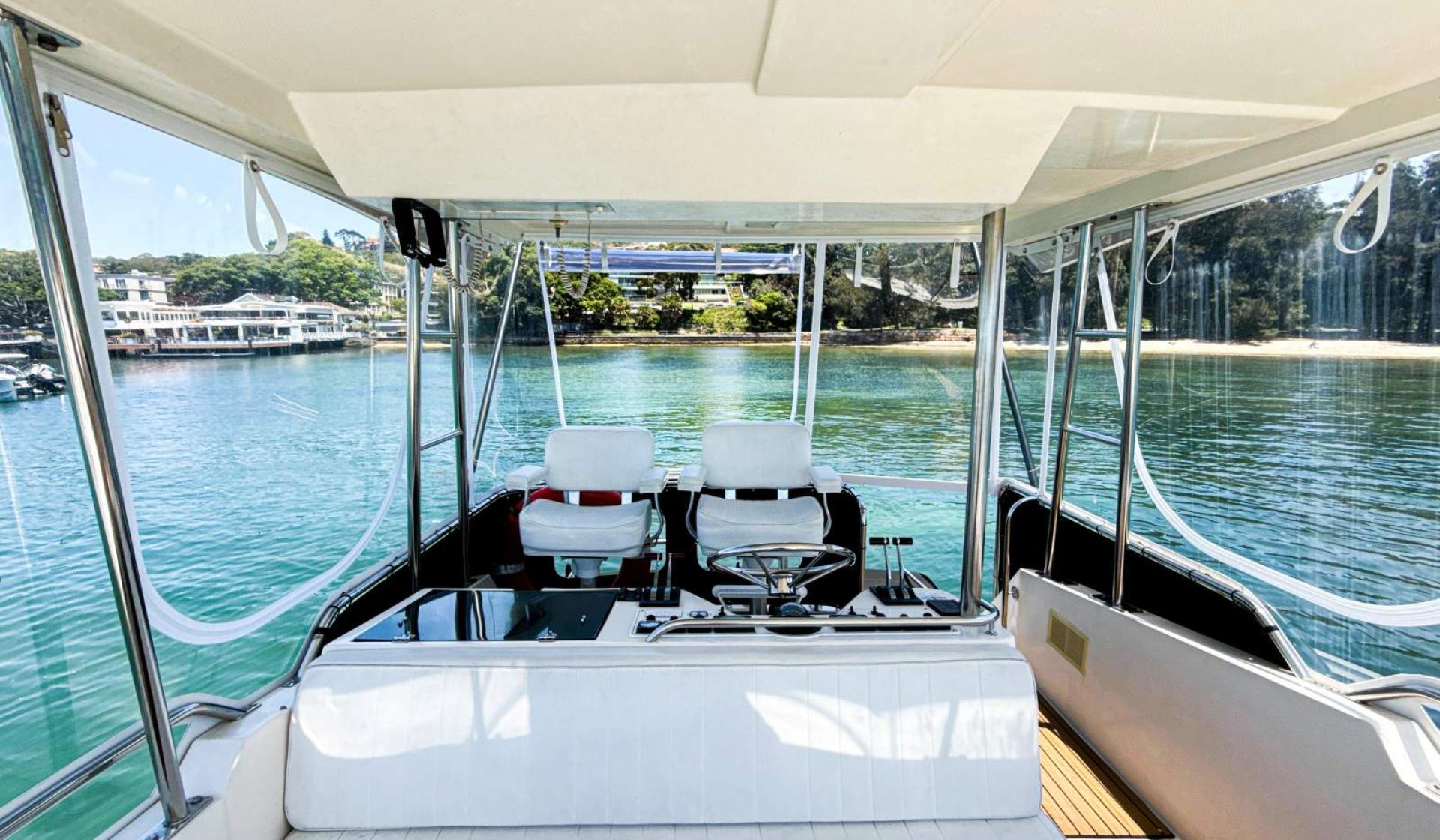 Riviera 36 Flybridge 1996 Model - Photo 30