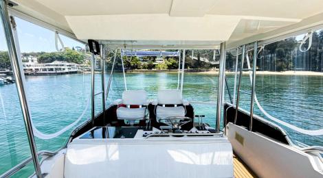 Riviera 36 Flybridge 1996 Model - Thumbnail 31