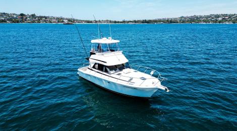 Riviera 36 Flybridge 1996 Model - Thumbnail 31