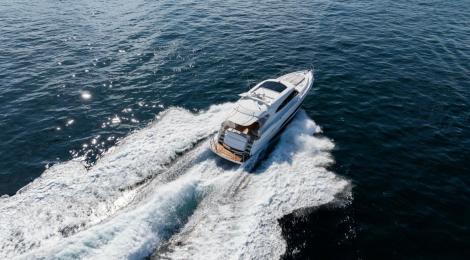 Riviera 5400 Sport Yacht - Thumbnail 49