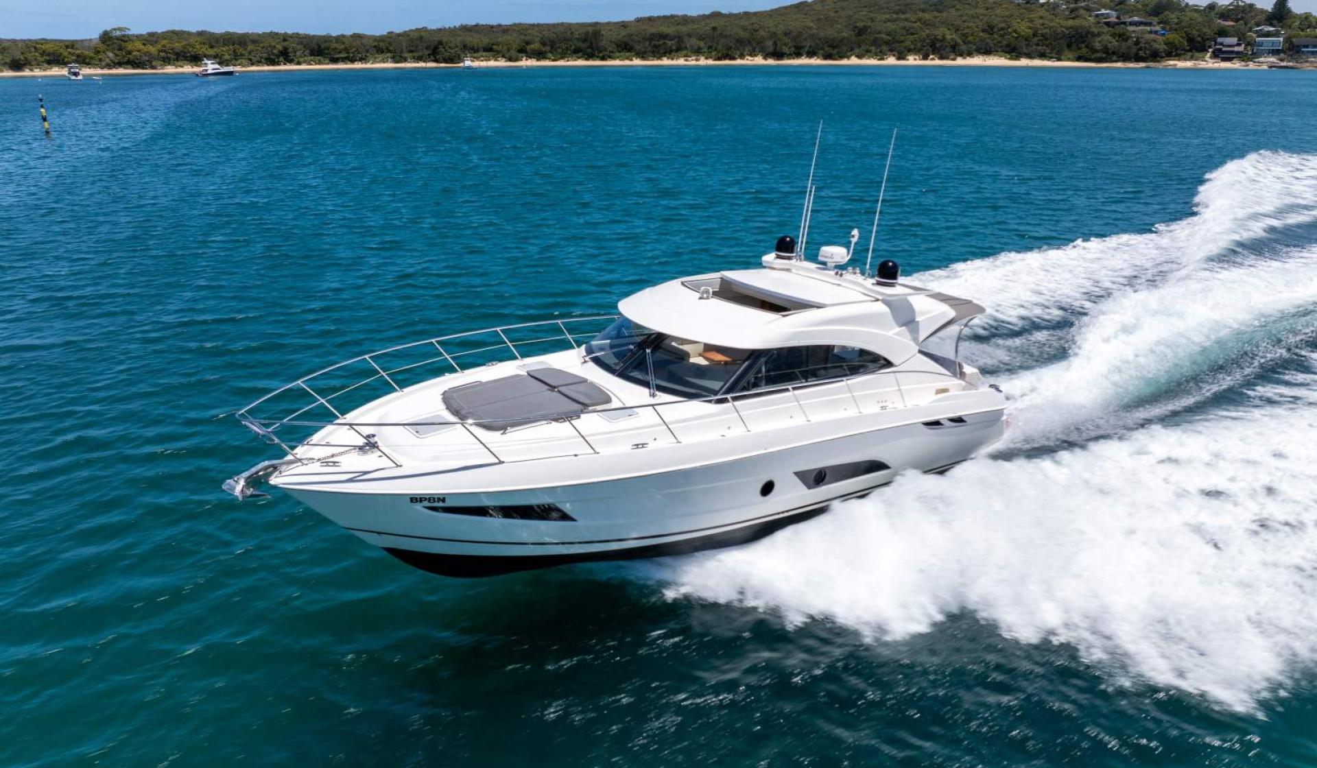Riviera 4800 Sport Yacht - Photo 15