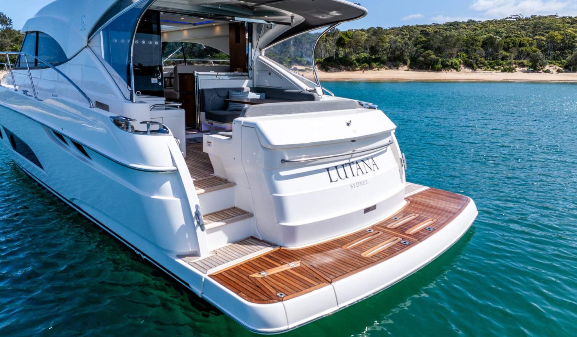 Riviera 4800 Sport Yacht - Photo 27