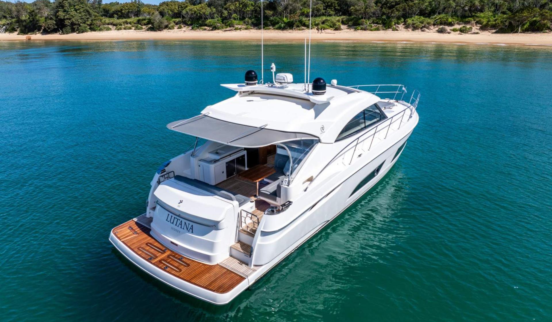 Riviera 4800 Sport Yacht - Photo 30