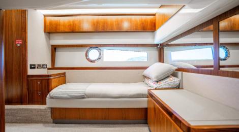 Riviera 4800 Sport Yacht - Thumbnail 50