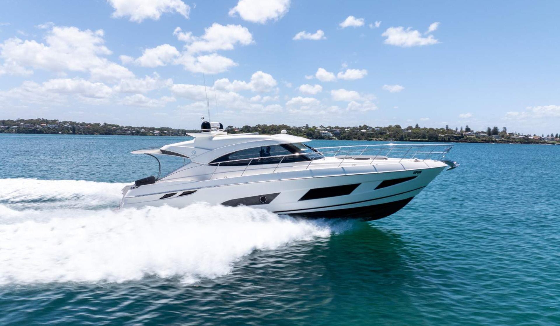 Riviera 4800 Sport Yacht - Photo 8